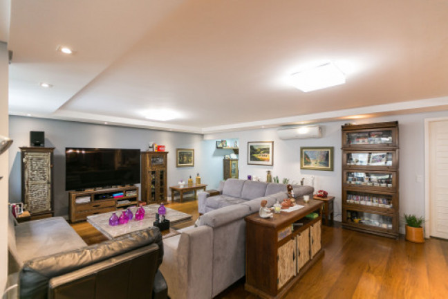 Imagem Apartamento com 4 Quartos à Venda ou Locação, 239 m²em Batel - Curitiba Imagem Apartamento com 4 Quartos à Venda ou Locação, 239 m²em Batel - Curitiba