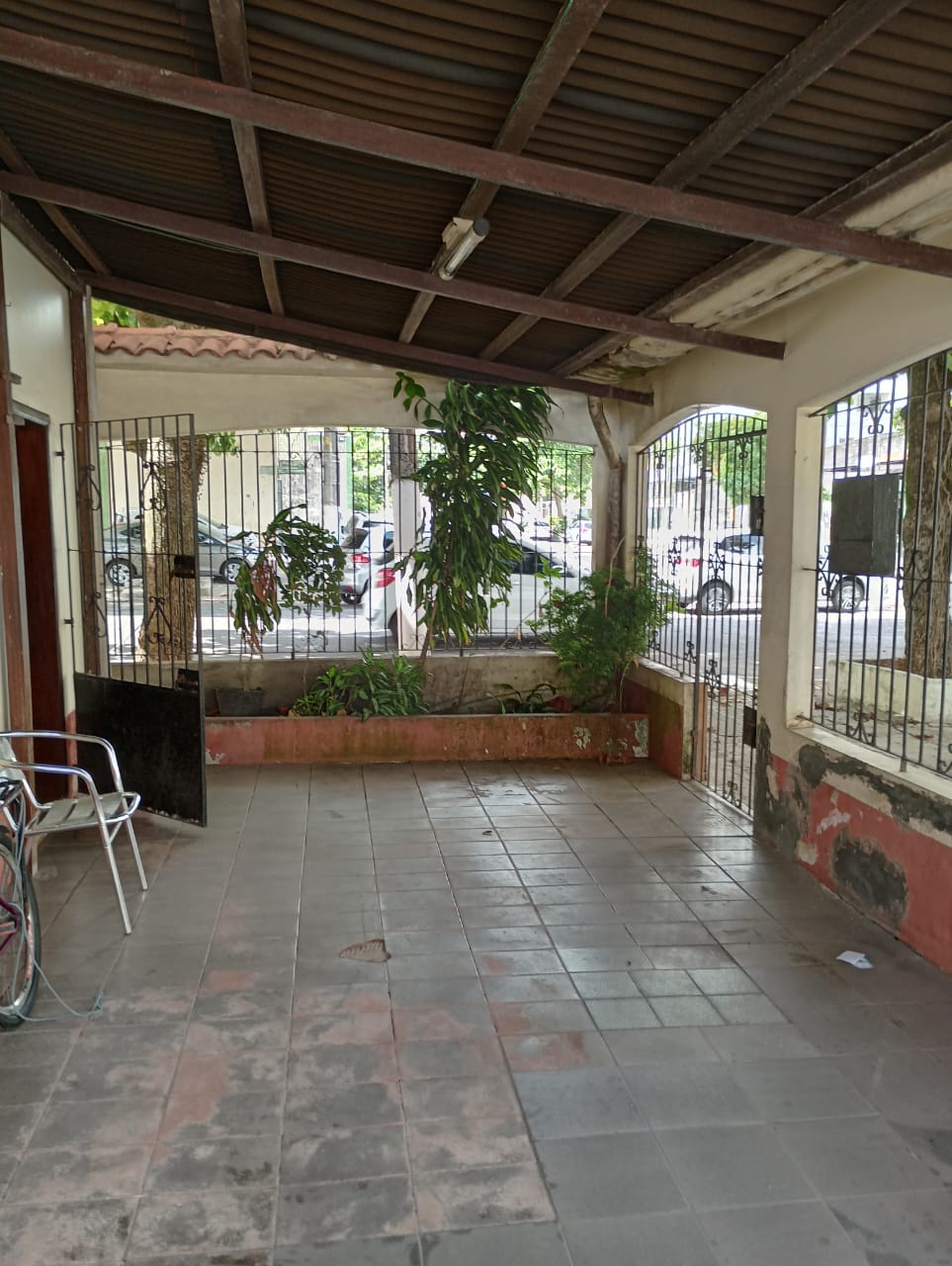 Imagem Casa com 5 Quartos à Venda, 300 m²em Jurunas - Belém