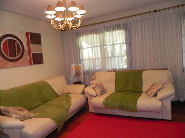 Imagem Casa com 4 Quartos à Venda, 570 m² em Várzea - Teresópolis