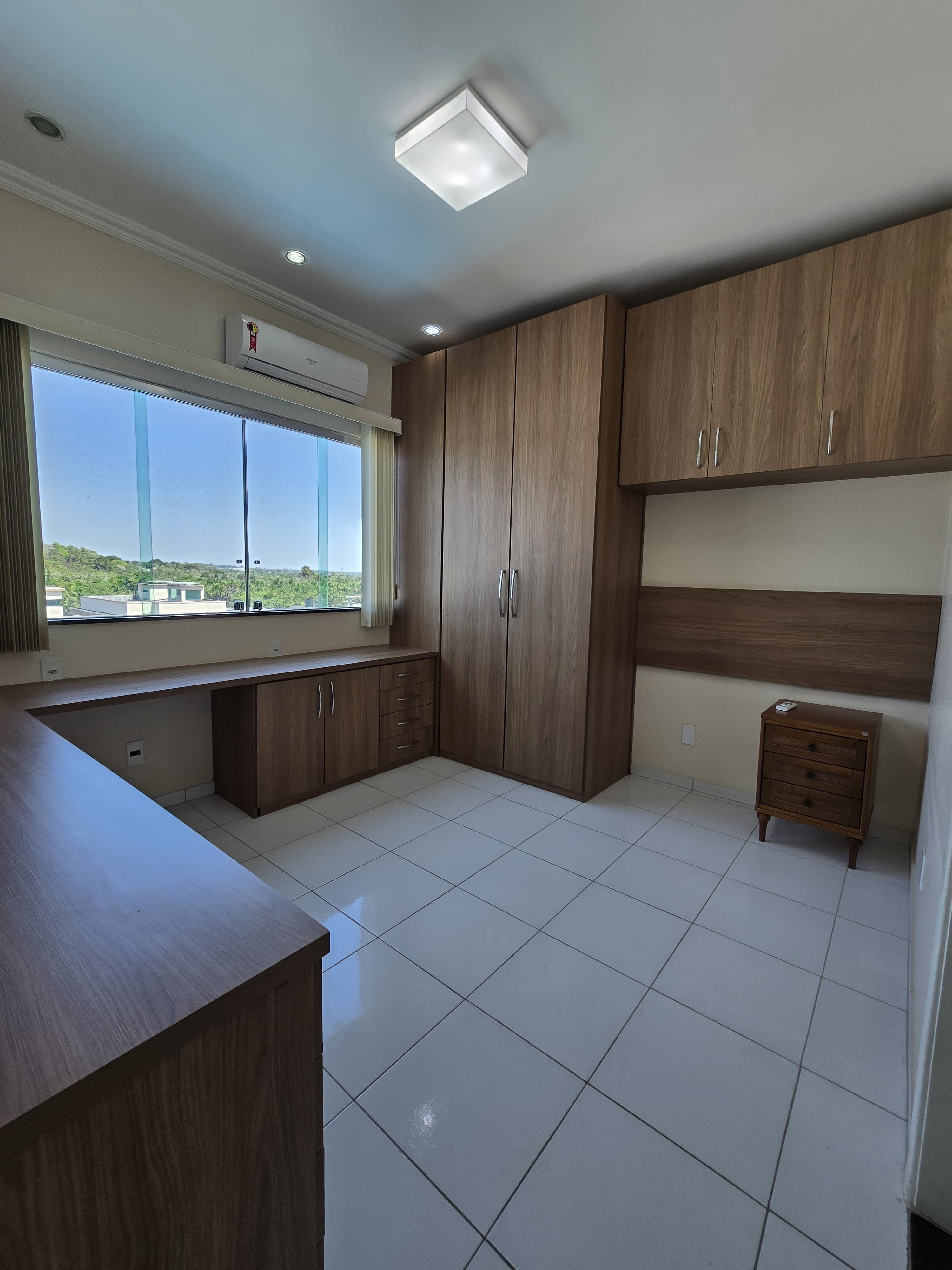 Imagem Casa de Condomínio com 4 Quartos à Venda, 238 m² em Tarumã - Manaus