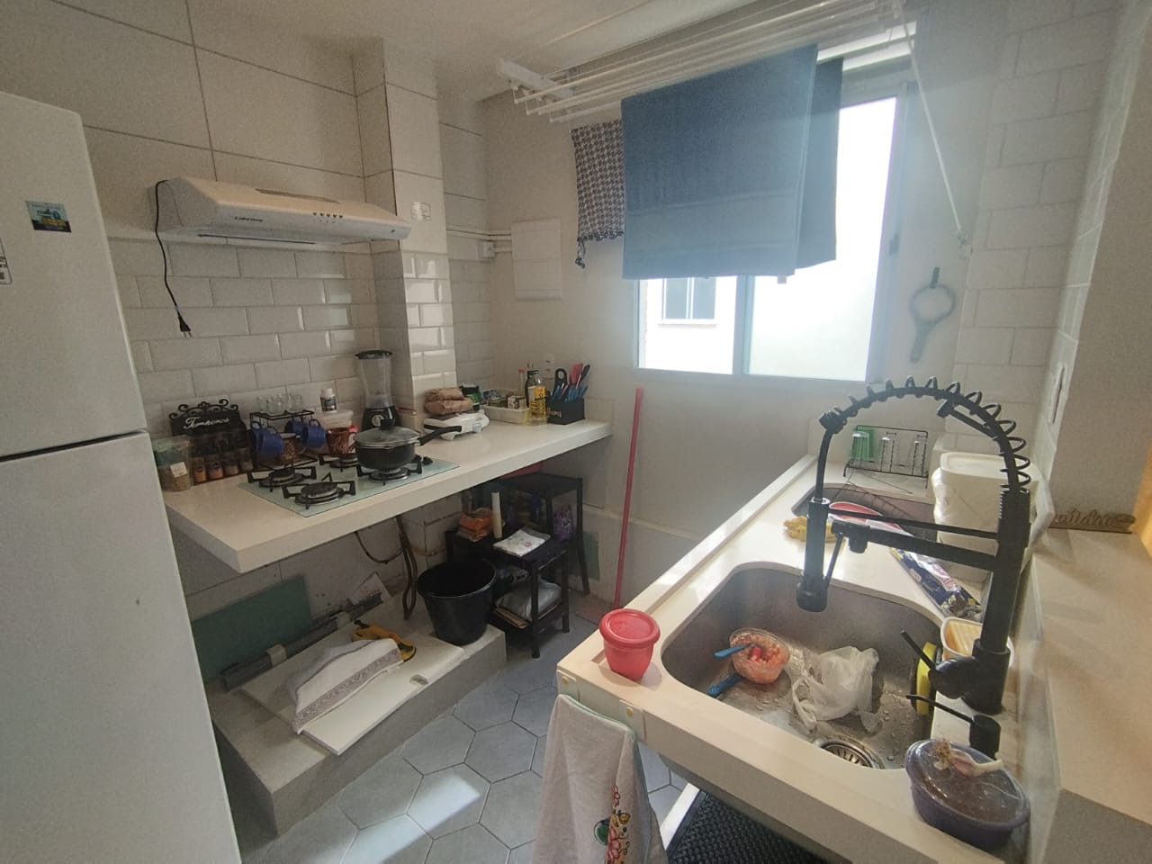 Imagem Apartamento com 2 Quartos à Venda, 43 m²em Centro - Lauro de Freitas