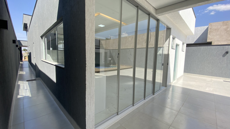 Imagem Casa de Condomínio com 4 Quartos à Venda,  em Setor Habitacional Vicente Pires - Brasília