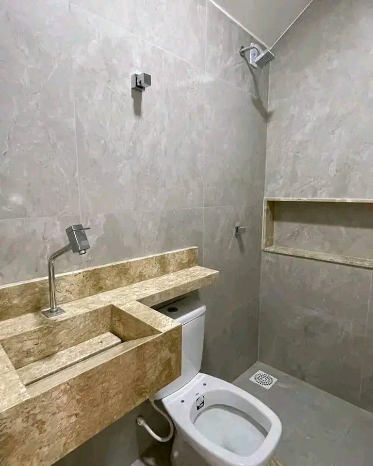 Imagem Casa com 4 Quartos à Venda, 134 m²em Guaribas - Eusebio Imagem Casa com 4 Quartos à Venda, 134 m²em Guaribas - Eusebio