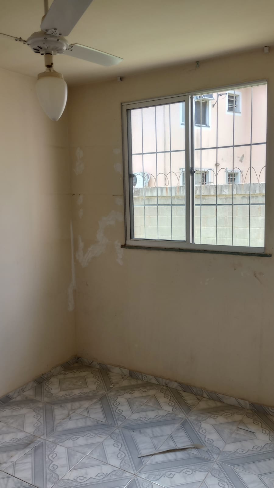 Imagem Apartamento com 2 Quartos à Venda, 55 m²em Santa Cruz - Rio de Janeiro