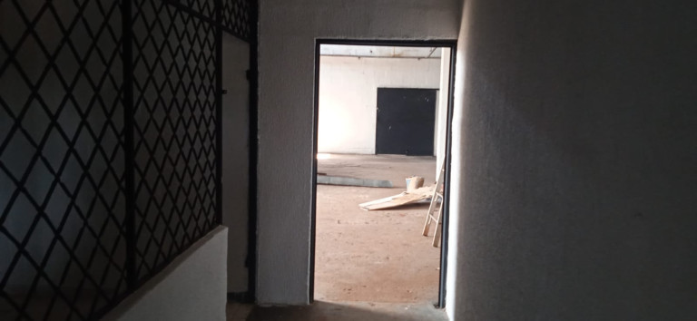 Imagem Galpão à Venda ou Locação, 980 m²em Vila Nossa Senhora de Lourdes - Aparecida de Goiânia