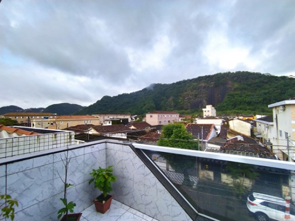 Imagem Sobrado com 4 Quartos à Venda, 211 m² em Vila São Jorge - São Vicente Imagem Sobrado com 4 Quartos à Venda, 211 m² em Vila São Jorge - São Vicente