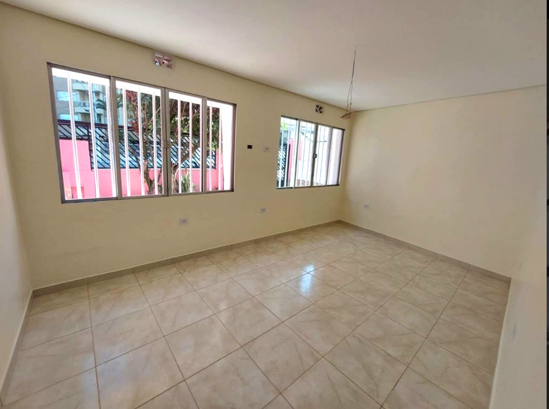 Imagem Casa com 2 Quartos à Venda, 100 m²em Caiçara - Praia Grande Imagem Casa com 2 Quartos à Venda, 100 m²em Caiçara - Praia Grande