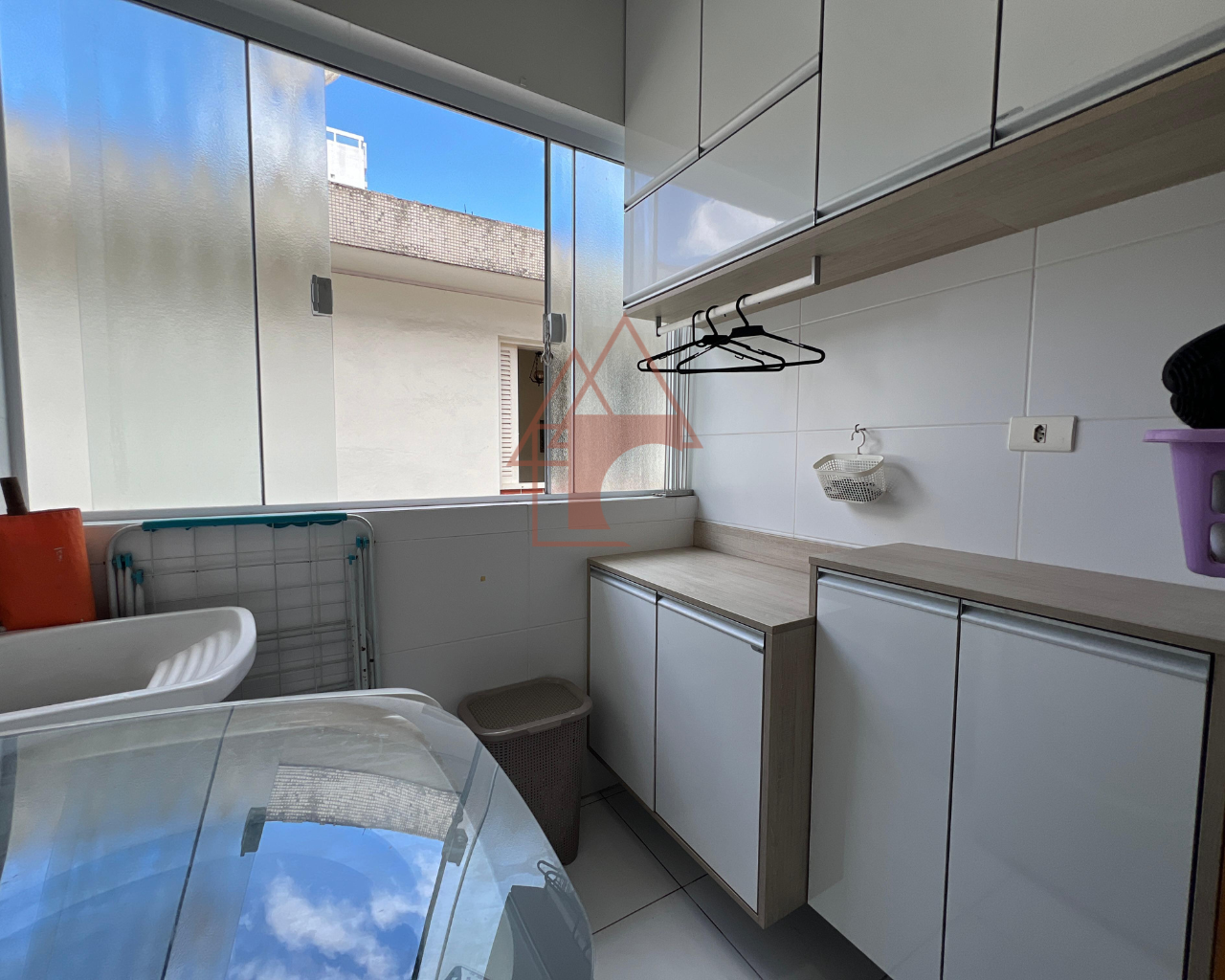 Imagem Casa com 2 Quartos à Venda, 80 m² em Embaré - Santos