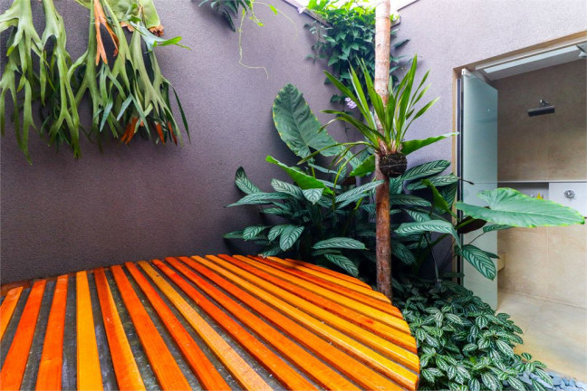 Imagem Casa de Vila com 4 Quartos à Venda, 250 m² em Vila Nova Conceição - São Paulo
