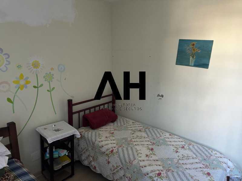 Imagem Apartamento com 3 Quartos à Venda, 85 m²em Santa Rosa - Niterói