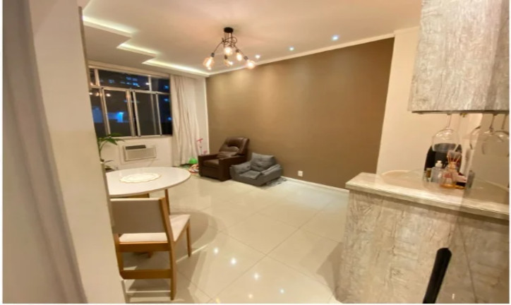 Imagem Apartamento com 2 Quartos à Venda, 70 m² em Icaraí - Niterói Imagem Apartamento com 2 Quartos à Venda, 70 m² em Icaraí - Niterói