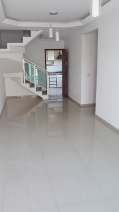 Imagem Casa de Condomínio com 2 Quartos à Venda, 160 m² em Samburá (Tamoios) - Cabo Frio Imagem Casa de Condomínio com 2 Quartos à Venda, 160 m² em Samburá (Tamoios) - Cabo Frio