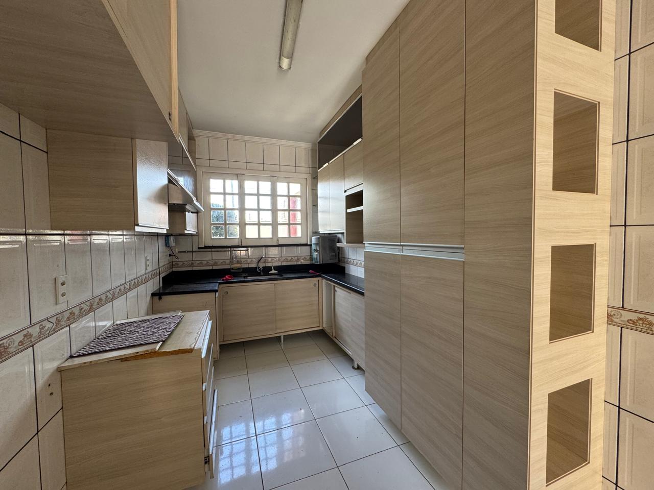 Imagem Casa com 5 Quartos à Venda, 480 m² em Cohajap - São Luís