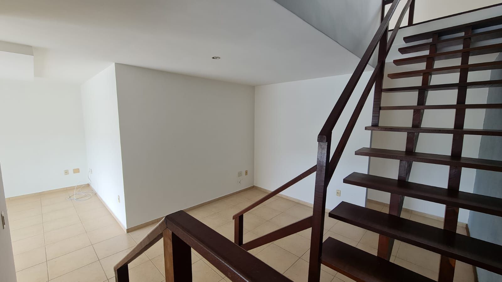Imagem Casa com 3 Quartos à Venda, 250 m²em Serra Grande - Niterói Imagem Casa com 3 Quartos à Venda, 250 m²em Serra Grande - Niterói