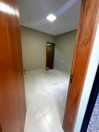 Imagem Casa com 3 Quartos à Venda, 147 m²em Jardim Atlântico - Goiânia