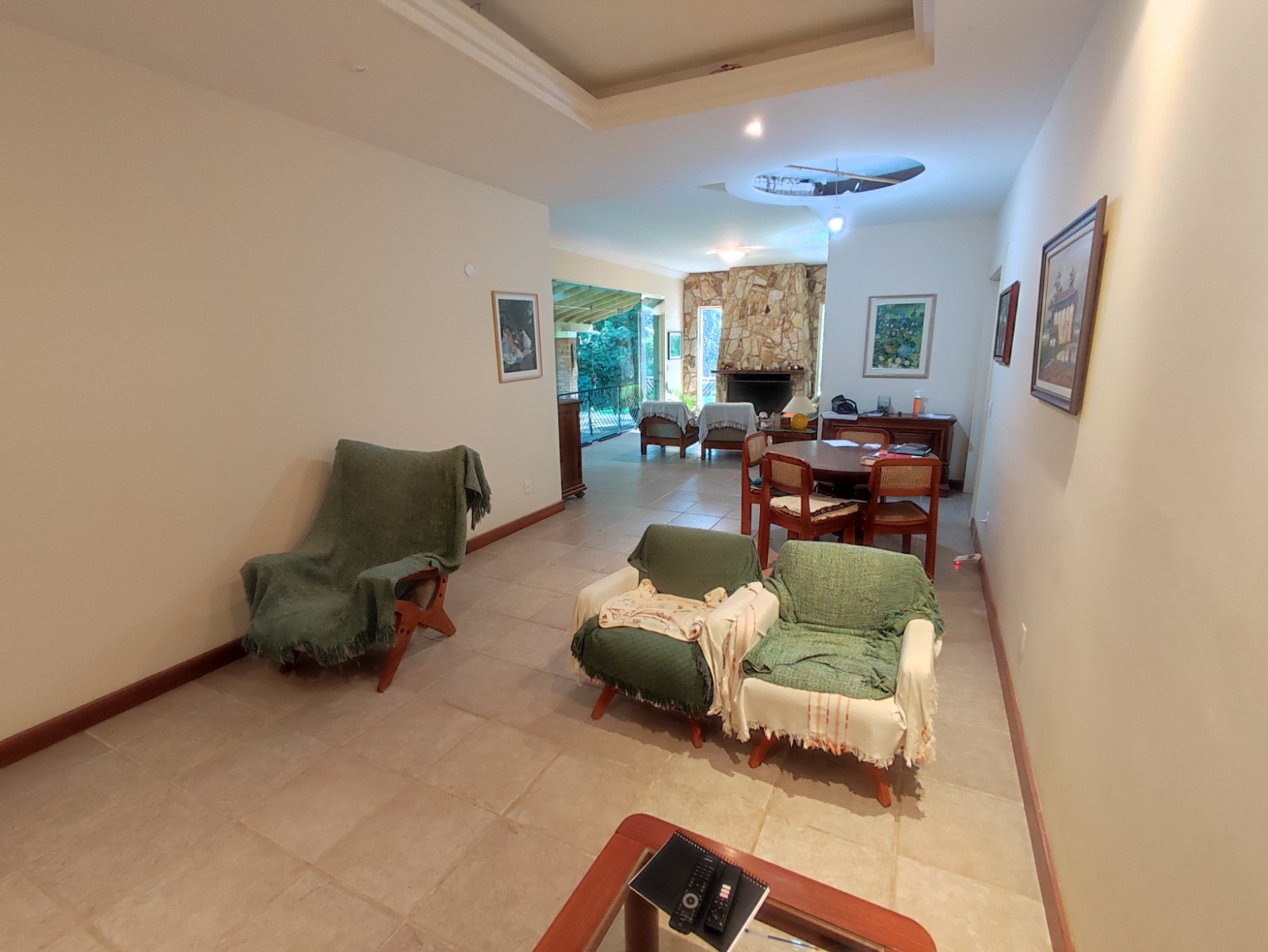 Imagem Chácara com 4 Quartos à Venda, 295 m²em Sousas - Campinas Imagem Chácara com 4 Quartos à Venda, 295 m²em Sousas - Campinas