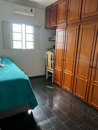 Imagem Casa com 3 Quartos à Venda,  em Vila Rosana - Limeira