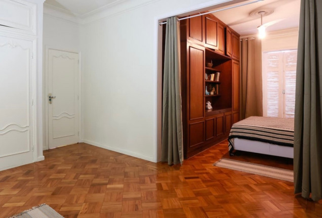 Imagem Apartamento com 3 Quartos à Venda ou Locação, 175 m² em Copacabana - Rio de Janeiro Imagem Apartamento com 3 Quartos à Venda ou Locação, 175 m² em Copacabana - Rio de Janeiro