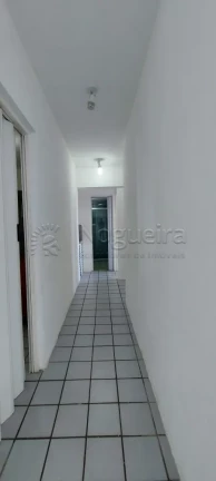 Imagem Apartamento com 2 Quartos à Venda, 61 m² em Espinheiro - Recife