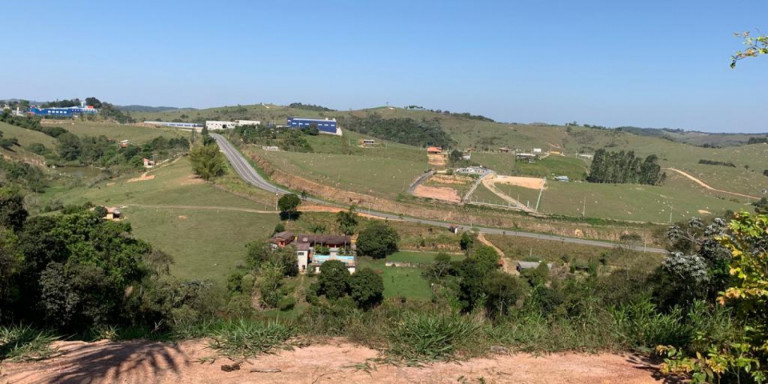 Imagem Chácara com 2 Quartos à Venda, 15.000 m² em Centro - Santa Isabel Imagem Chácara com 2 Quartos à Venda, 15.000 m² em Centro - Santa Isabel