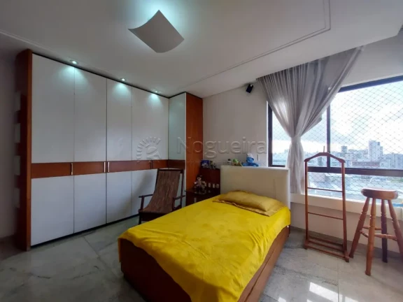 Imagem Cobertura com 4 Quartos à Venda, 318 m² em Espinheiro - Recife