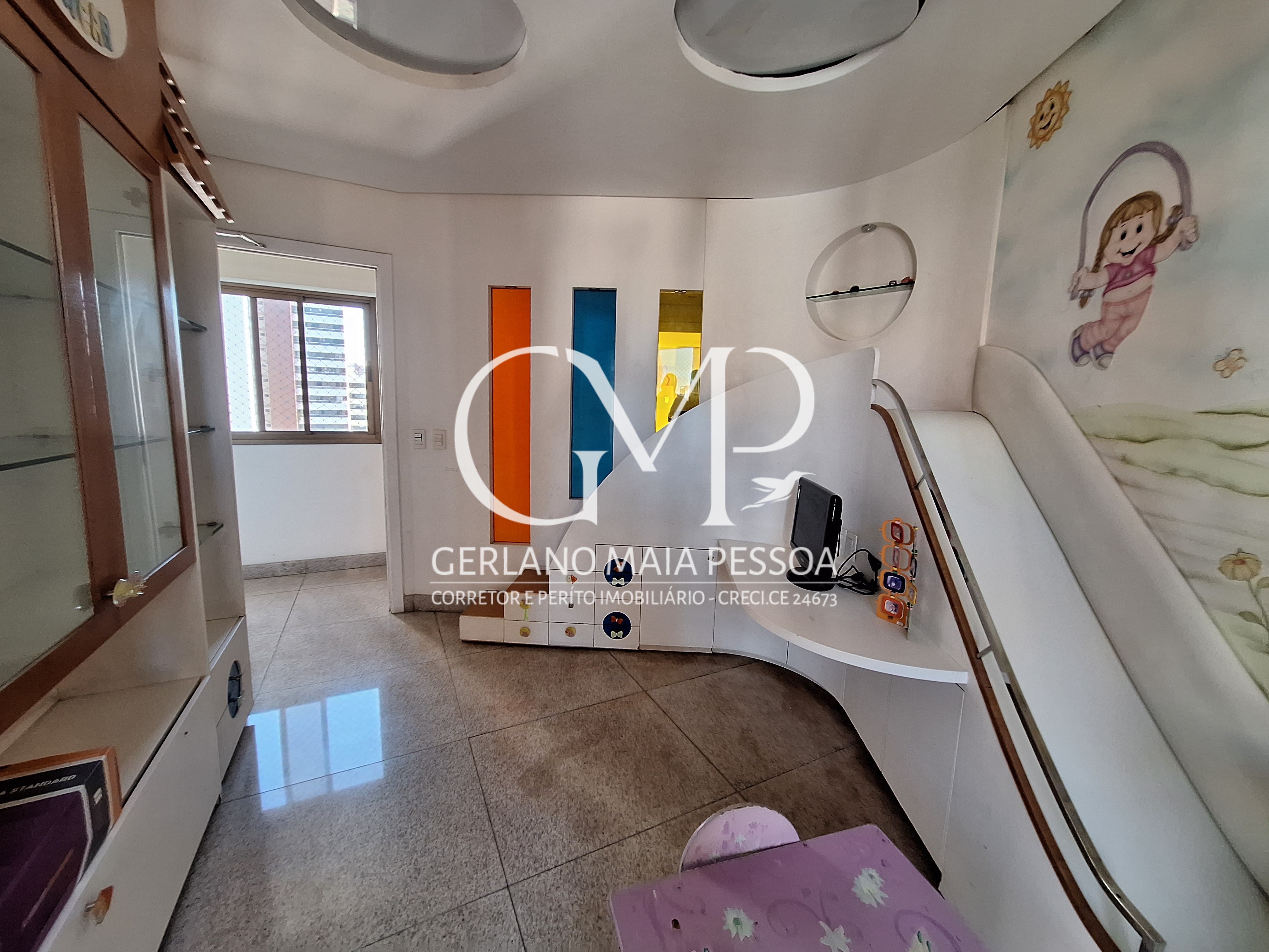 Imagem Apartamento com 4 Quartos à Venda, 300 m²em Meireles - Fortaleza