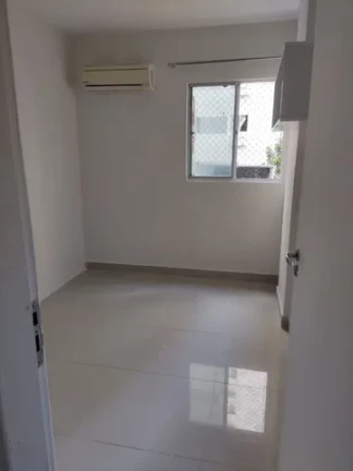 Imagem Apartamento com 3 Quartos à Venda, 70 m² em Torre - Recife