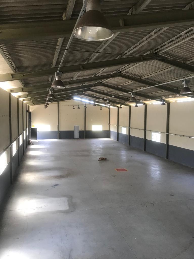 Imagem Galpão para Alugar, 750 m² em Porto Grande  - Araquari