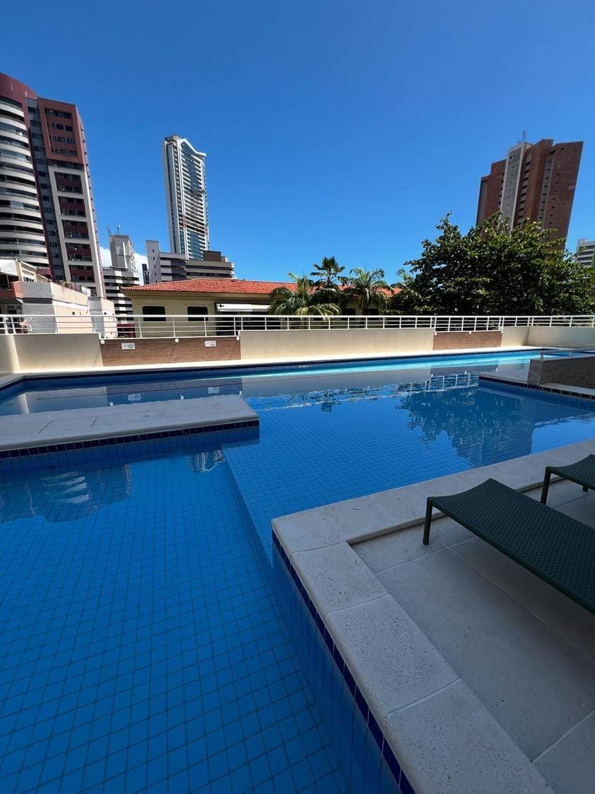 Imagem Apartamento com 5 Quartos à Venda, 415 m²em Meireles - Fortaleza