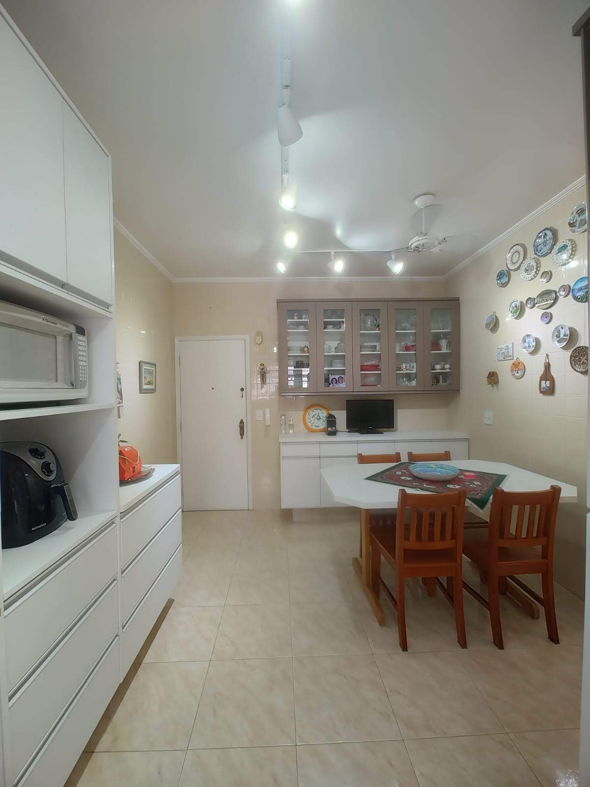 Imagem Apartamento com 3 Quartos à Venda, 117 m²em Campo Grande - Santos
