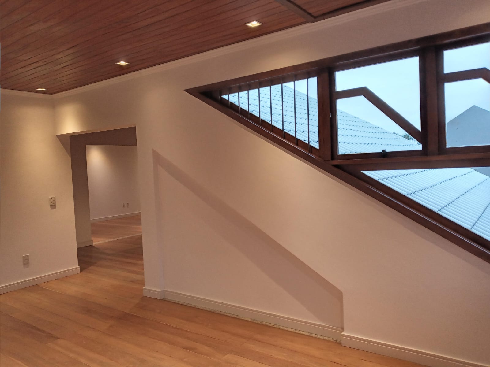 Imagem Sobrado com 3 Quartos à Venda, 193 m²em Centro - Canoas