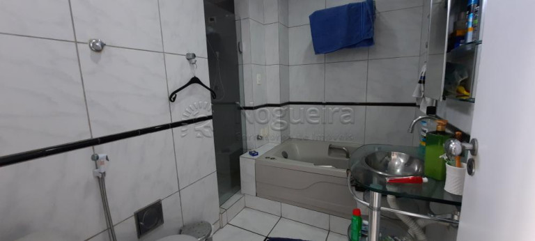 Imagem Apartamento com 5 Quartos à Venda, 360 m² em Espinheiro - Recife