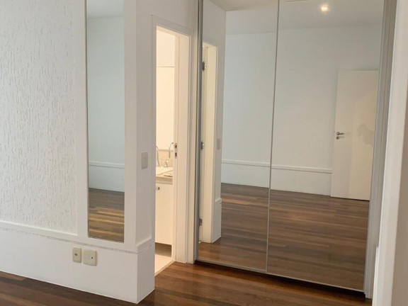 Imagem Apartamento com 5 Quartos à Venda, 435 m² em Barra da Tijuca - Rio de Janeiro Imagem Apartamento com 5 Quartos à Venda, 435 m² em Barra da Tijuca - Rio de Janeiro