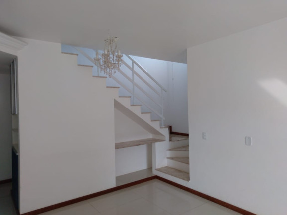 Imagem Casa com 3 Quartos à Venda, 169 m² em Terra Firme - Rio das Ostras Imagem Casa com 3 Quartos à Venda, 169 m² em Terra Firme - Rio das Ostras