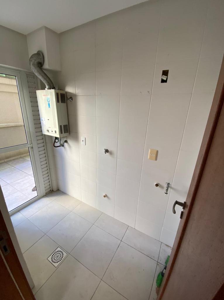 Imagem Apartamento com 3 Quartos à Venda, 274 m²em Meia Praia - Itapema Imagem Apartamento com 3 Quartos à Venda, 274 m²em Meia Praia - Itapema