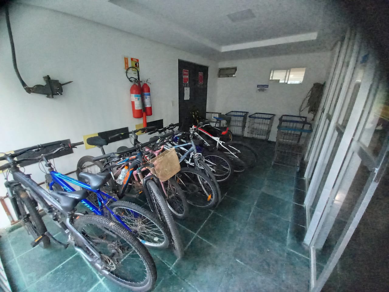 Imagem Apartamento com 3 Quartos à Venda, 75 m²em Saboeiro - Salvador Imagem Apartamento com 3 Quartos à Venda, 75 m²em Saboeiro - Salvador