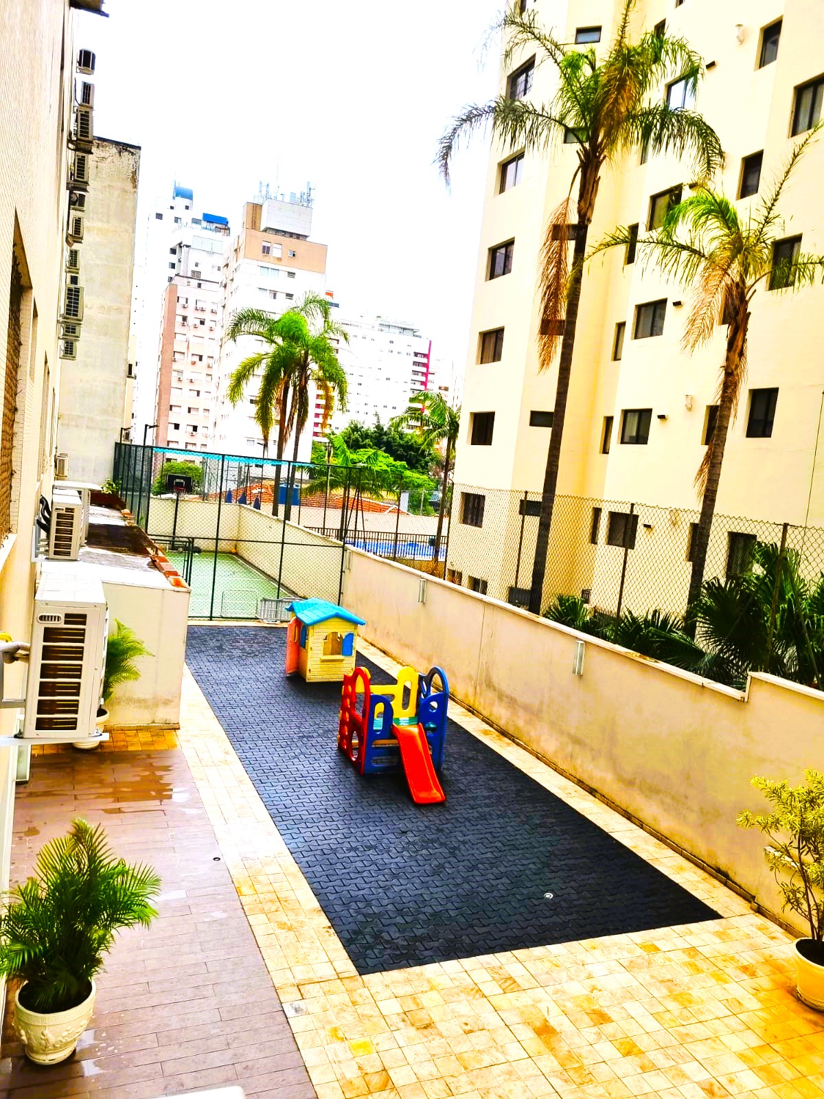 Imagem Apartamento com 3 Quartos à Venda, 170 m²em Itaim Bibi - São Paulo Imagem Apartamento com 3 Quartos à Venda, 170 m²em Itaim Bibi - São Paulo