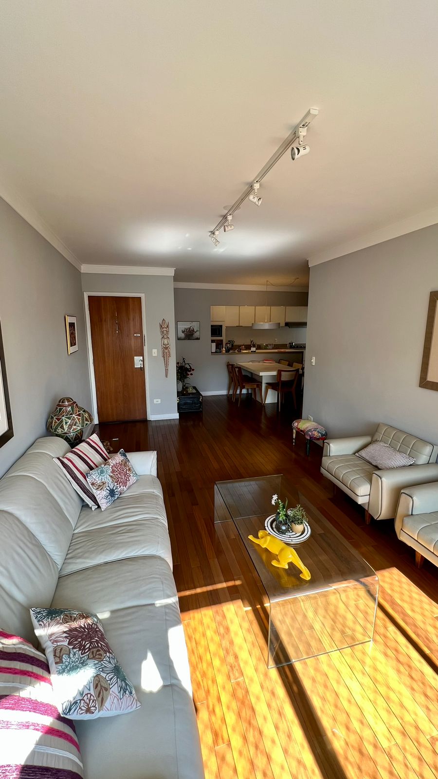 Imagem Apartamento com 3 Quartos à Venda, 111 m²em Itaim Bibi - São Paulo