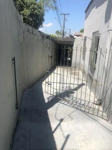 Imagem Casa com 3 Quartos à Venda, 328 m²em Marco - Belém Imagem Casa com 3 Quartos à Venda, 328 m²em Marco - Belém