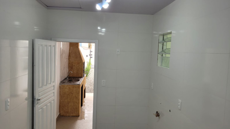 Imagem Casa com 3 Quartos à Venda,  em Itaum - Joinville