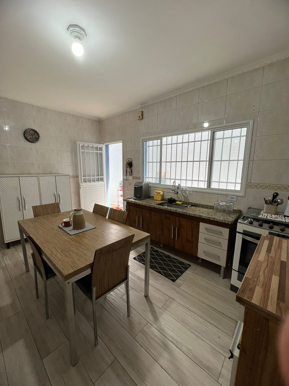 Imagem Casa com 3 Quartos para Alugar, 200 m² em Jardim Alzira - São Paulo