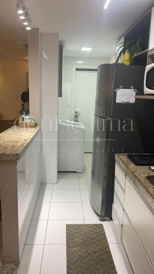 Imagem Apartamento com 2 Quartos à Venda, 108 m²em Atalaia - Aracaju