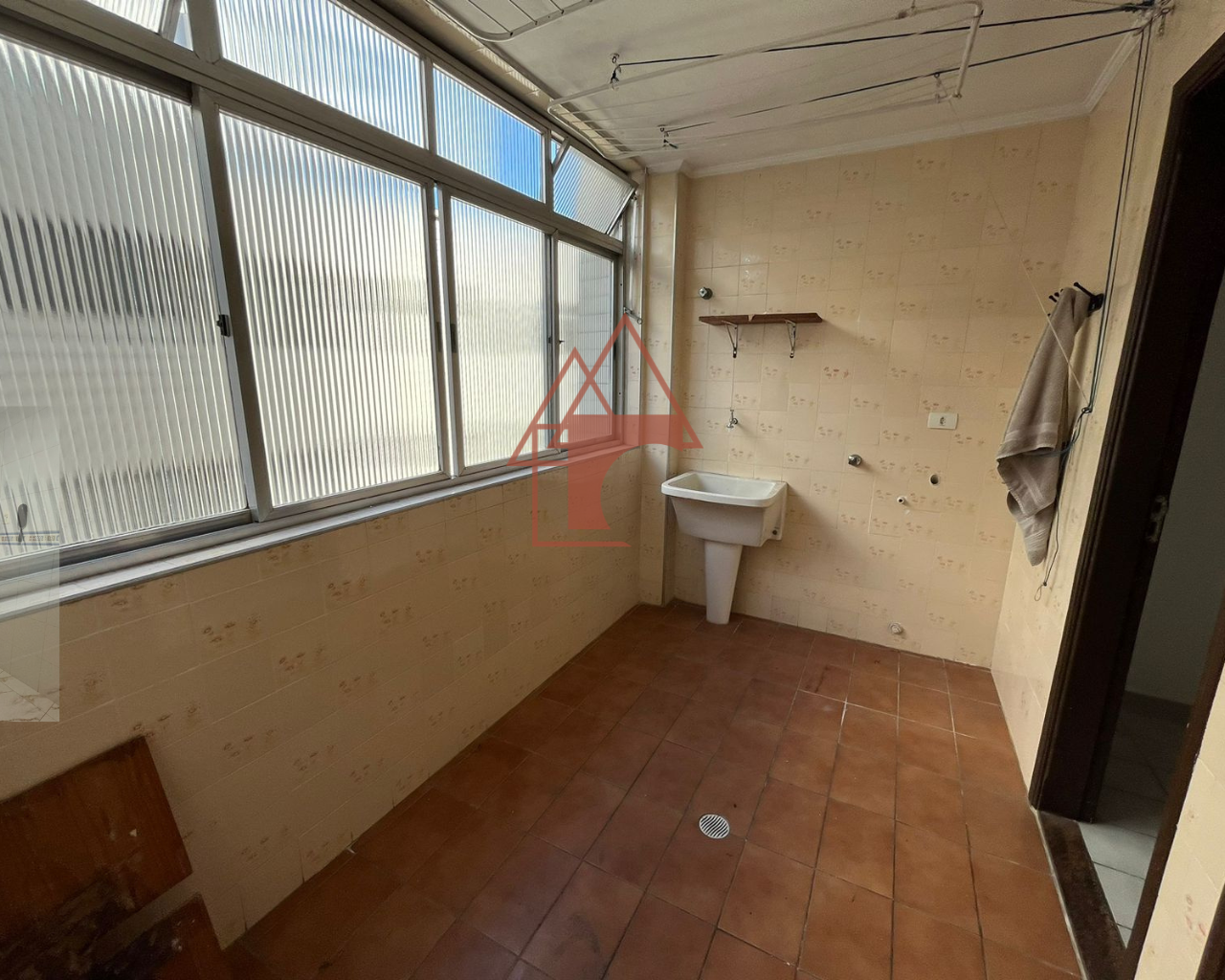 Imagem Apartamento com 2 Quartos à Venda, 93 m² em Marapé - Santos