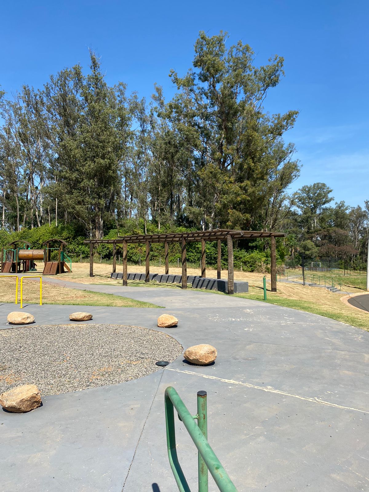 Imagem Terreno em Condomínio à Venda, 250 m²em Colinas do Castelo - Jaguariúna