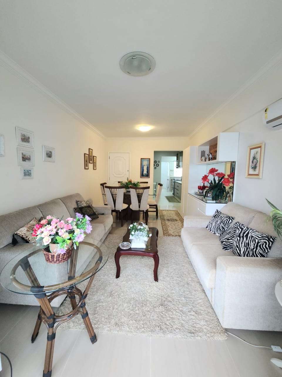 Imagem Apartamento com 3 Quartos à Venda, 111 m²em Centro - Balneário Camboriú