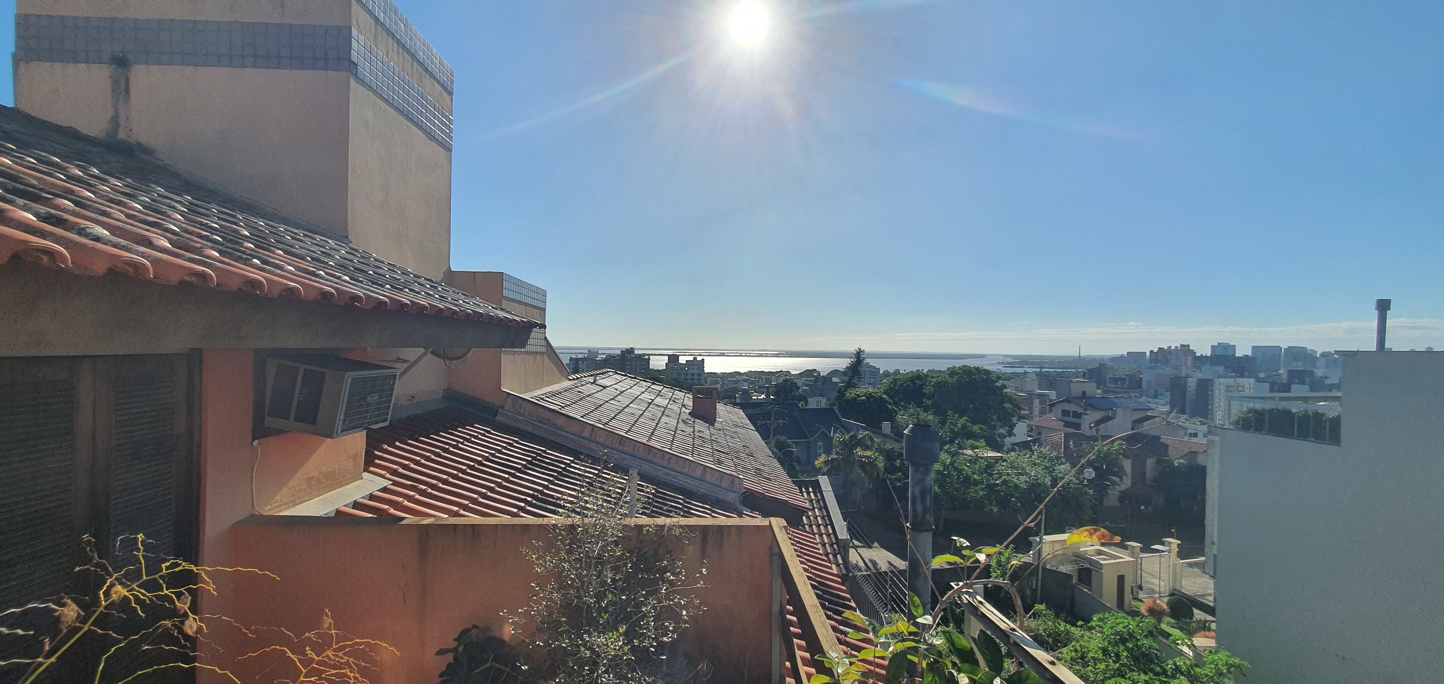 Imagem Casa de Condomínio com 3 Quartos à Venda, 340 m²em Menino Deus - Porto Alegre Imagem Casa de Condomínio com 3 Quartos à Venda, 340 m²em Menino Deus - Porto Alegre