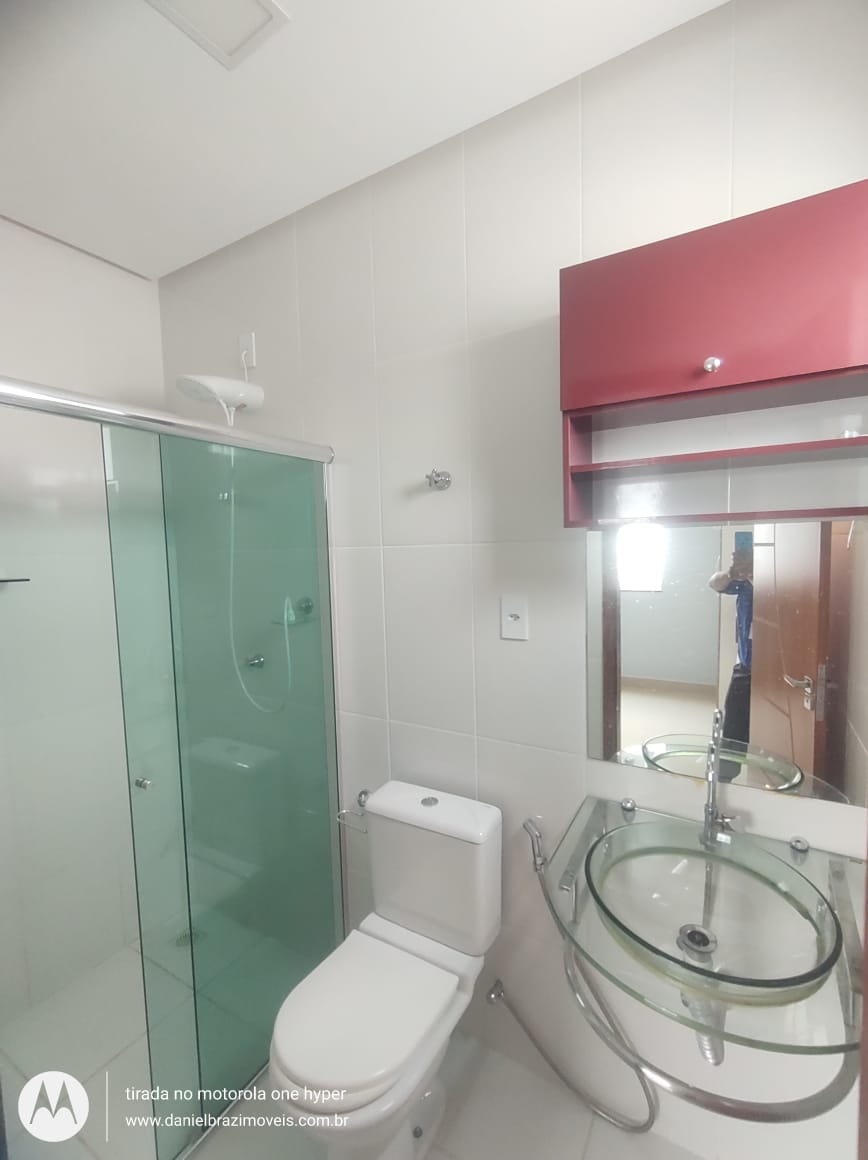 Imagem Casa de Condomínio com 3 Quartos para Alugar, 250 m²em Ponta Negra - Manaus