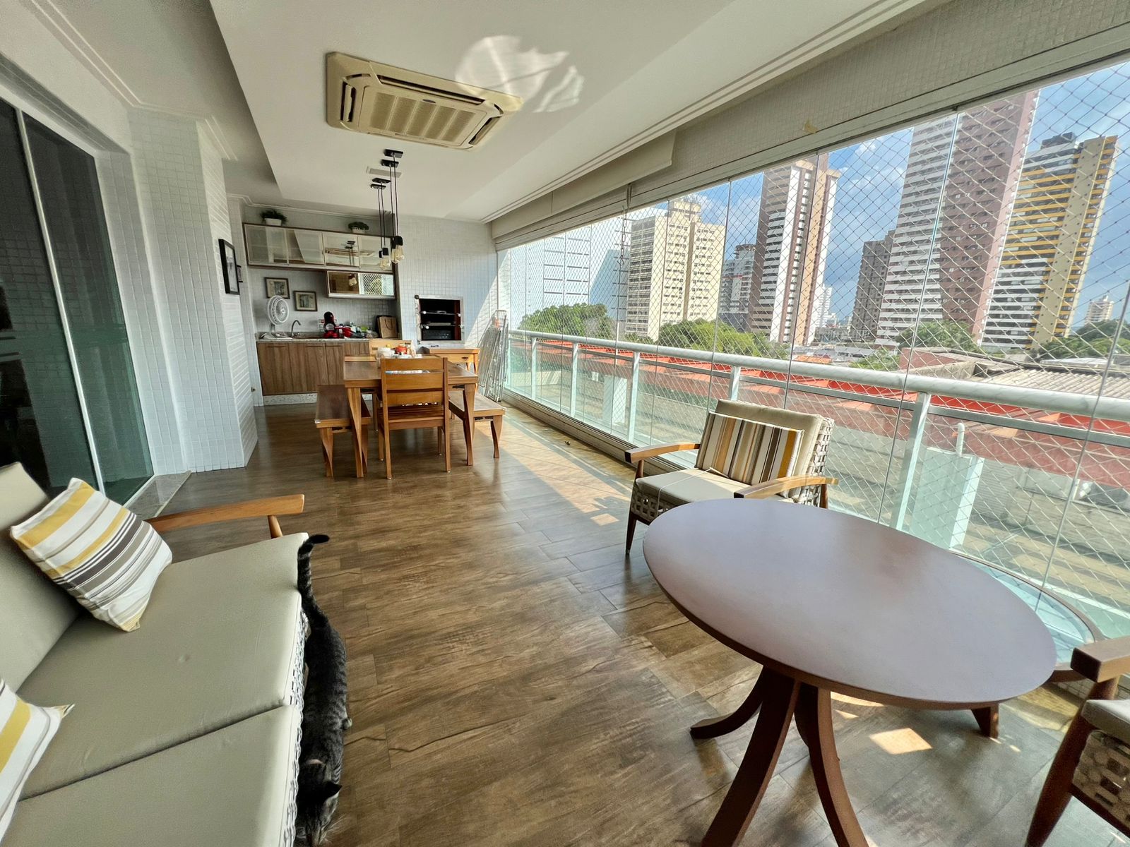 Imagem Apartamento com 3 Quartos à Venda, 174 m²em São Brás - Belém