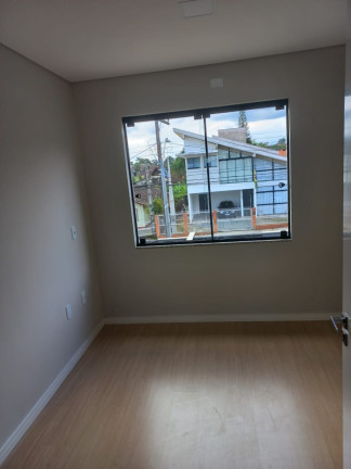 Imagem Sobrado com 3 Quartos à Venda, 101 m² em Bom Retiro - Joinville