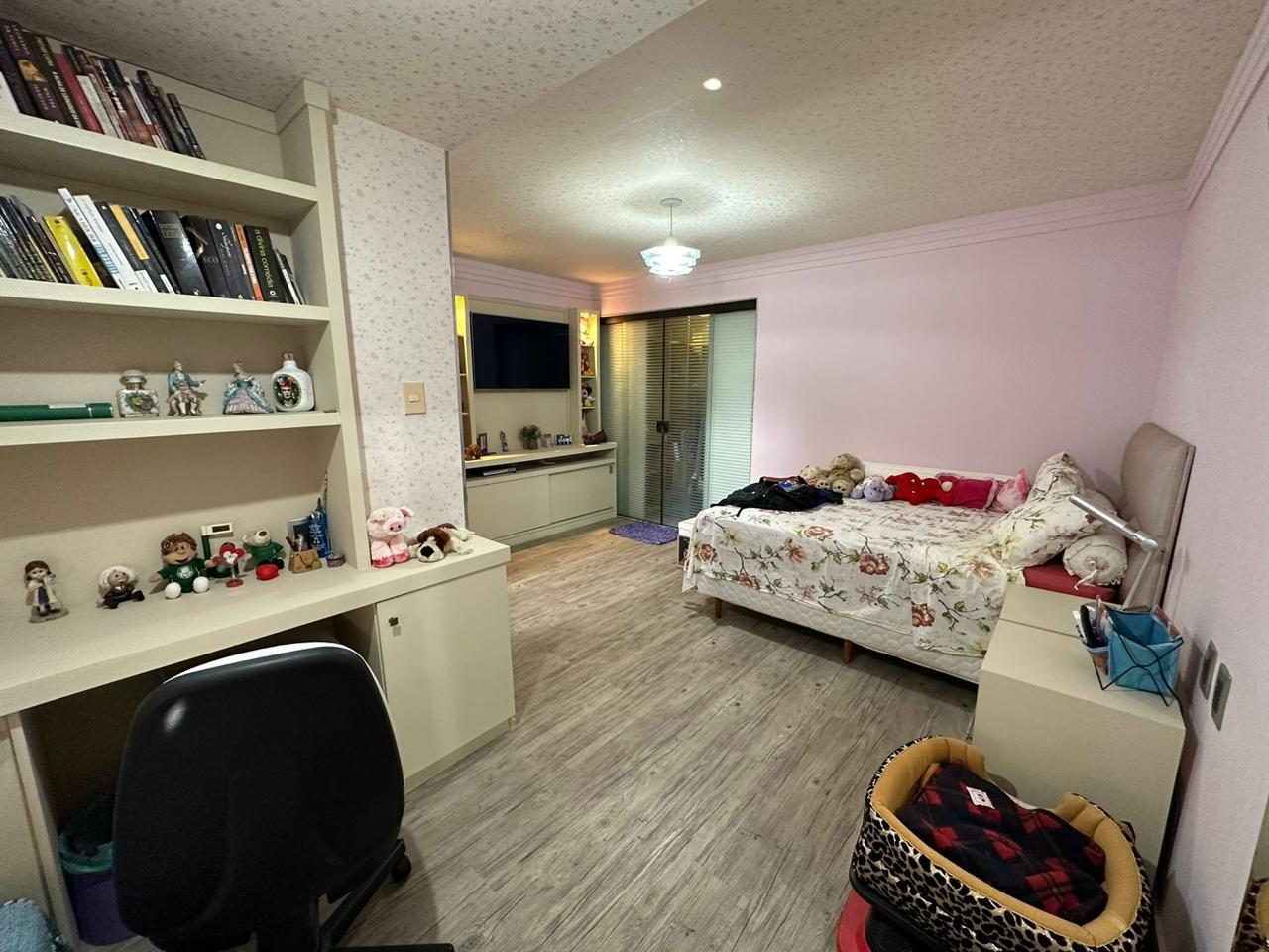 Imagem Apartamento com 3 Quartos à Venda, 430 m²em Batista Campos - Belém Imagem Apartamento com 3 Quartos à Venda, 430 m²em Batista Campos - Belém